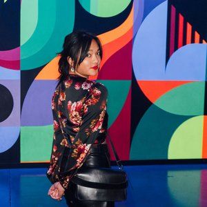 Meet your Posher, Vivian